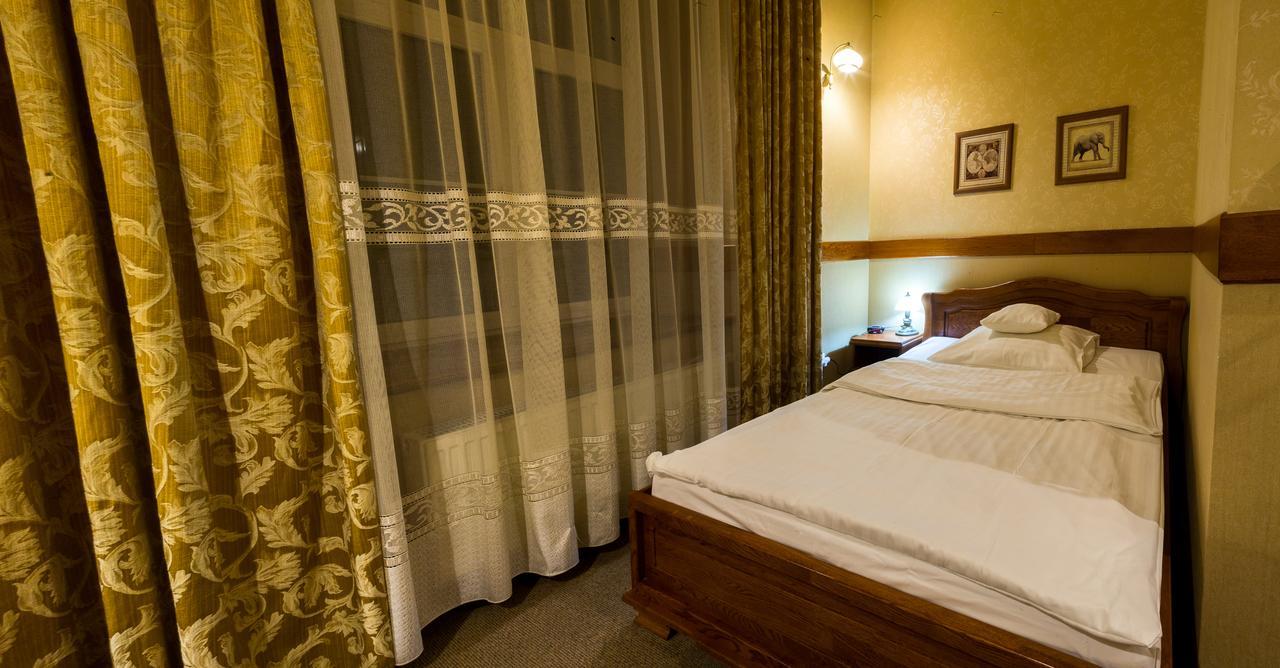 Hotel Staromiejski Krasnystaw Zewnętrze zdjęcie